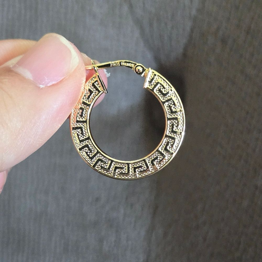 Mia Fiore Gold💛 Greek🇬🇷 Key🔑 Hoop Earrings - Picture 10 of 16
